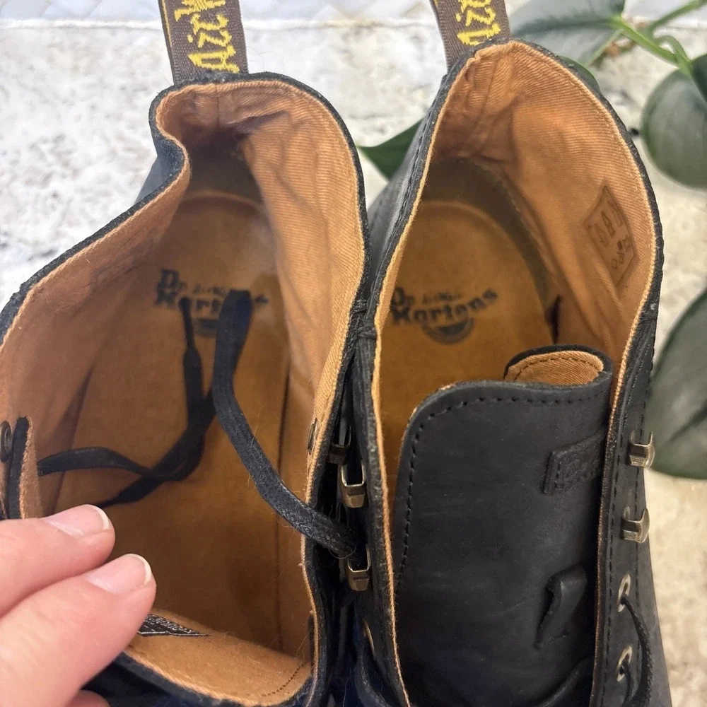 Dr‎ Martens Coburg Chukka Black Leather Lace Up Boots Men's Size 9 M/10 w READ